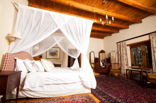 CDQ Country House Bedroom